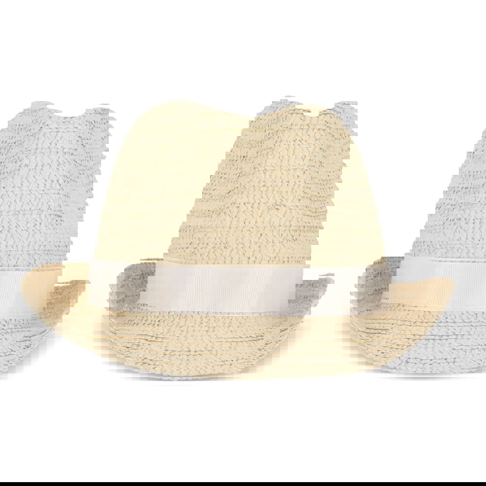 Pflanzlicher Strohhut mit farbigem Band