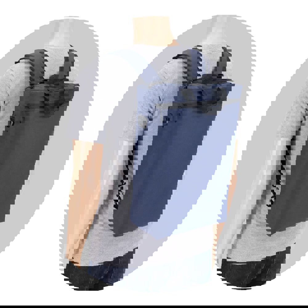 PU Kiew Laptop-Rucksack 28 x 42 x 12,5 cm