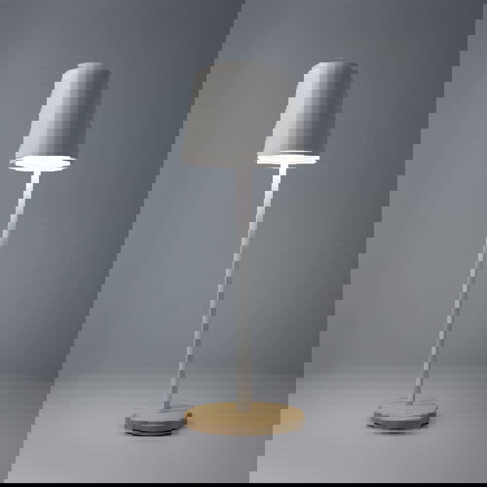 Solis Dimmbare Tischlampe mit Bambusfuß