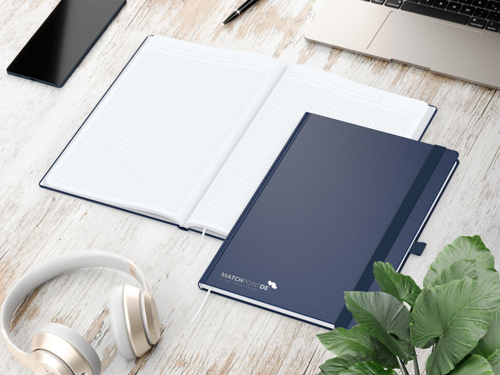 Notizbuch Vision-Book, A4, White, Winkelkaro, dunkelblau, Silberprägung