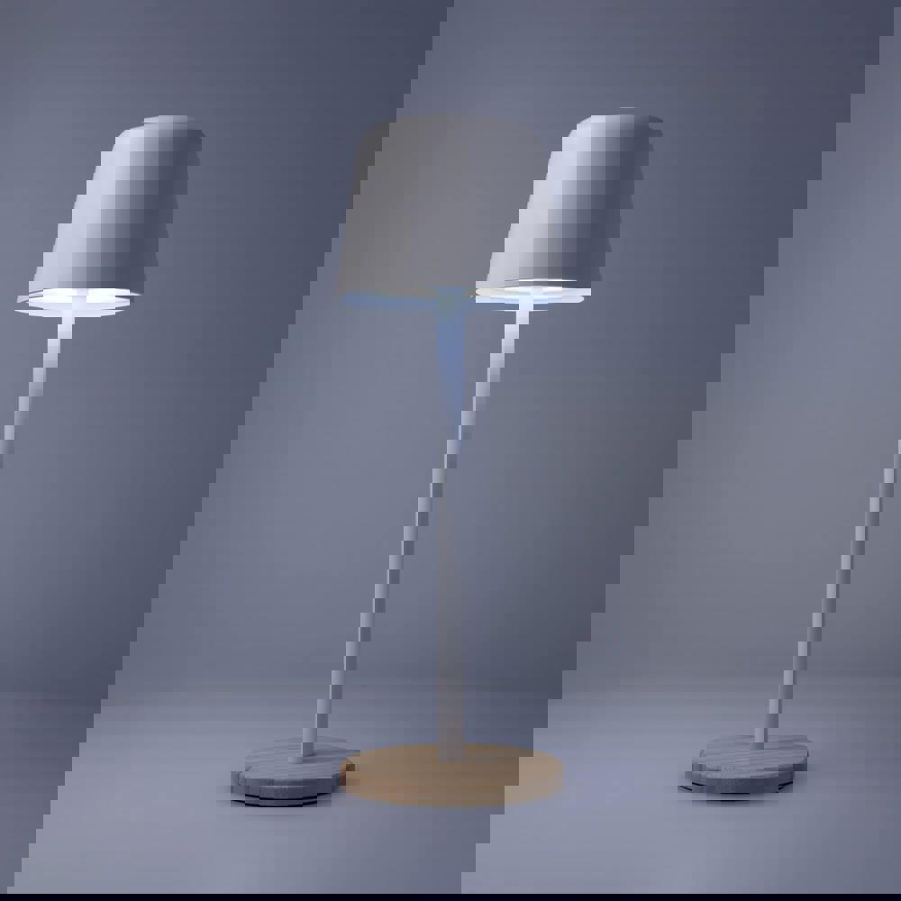 Solis Dimmbare Tischlampe mit Bambusfuß