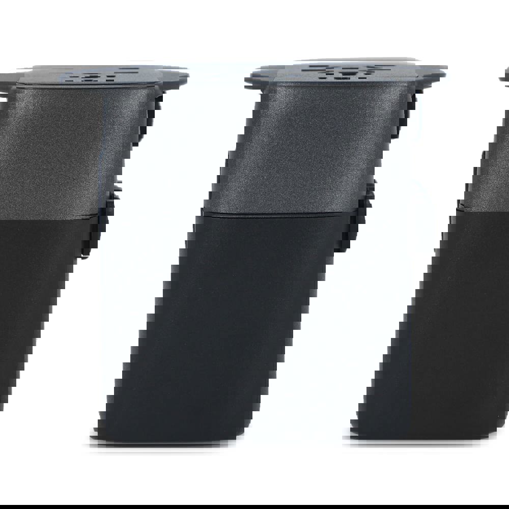  PowerPro Reiseadapter aus recyceltem Kunststoff